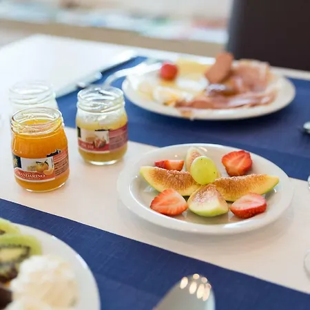 La Frescura Del Principe Dimora Di Charme Guest house